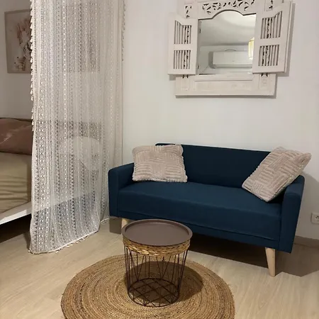 Tiny House A 50m De La De Miomo 公寓