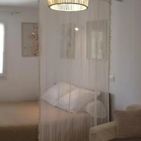 Tiny House A 50m De La De Miomo Lägenhet